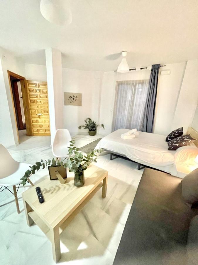 Bj. A Apartamentos Arguinan Cordoba Exterior photo