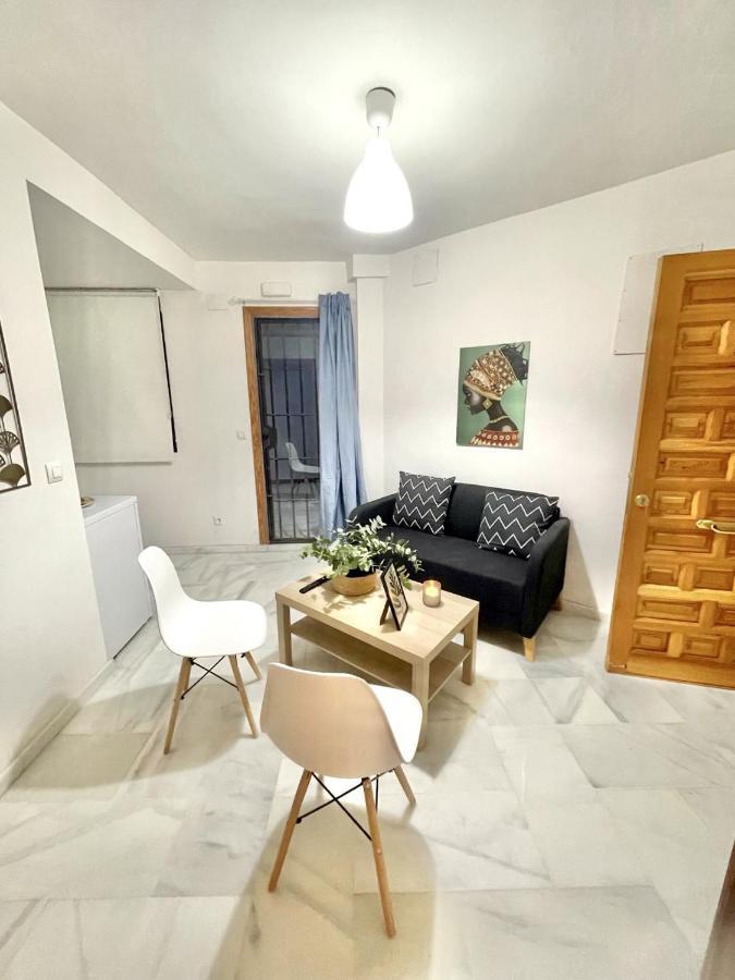 Bj. A Apartamentos Arguinan Cordoba Exterior photo